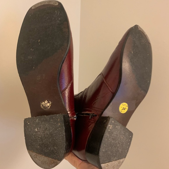 Vintage red heeled booties - Picture 4 of 4